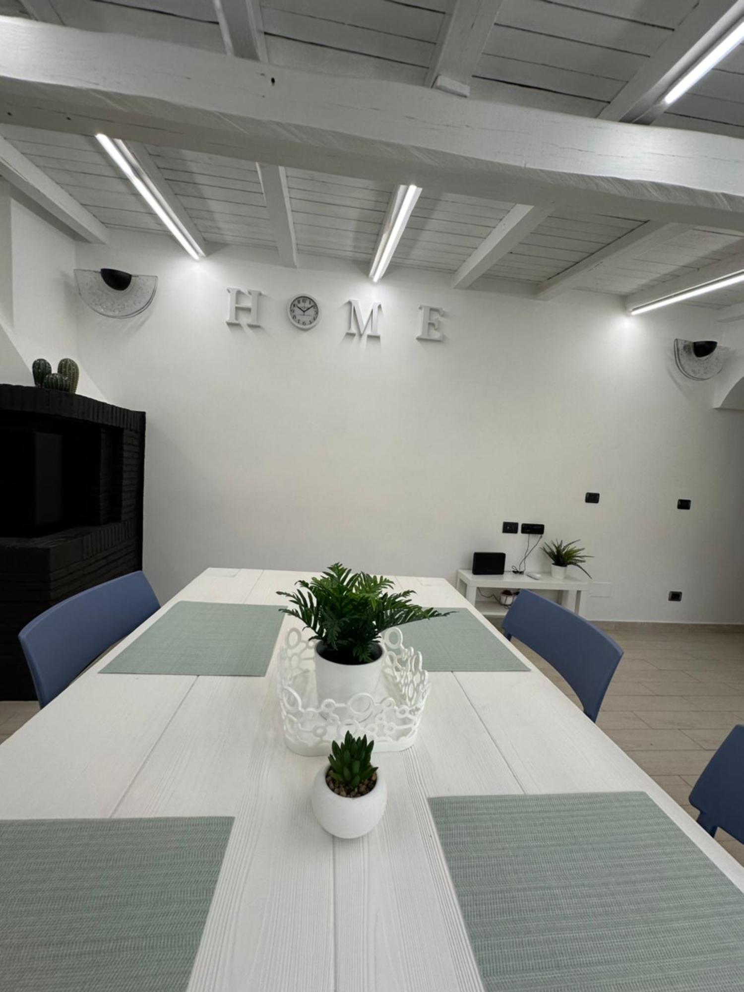 Peter House Apartment Fiumicino Bagian luar foto